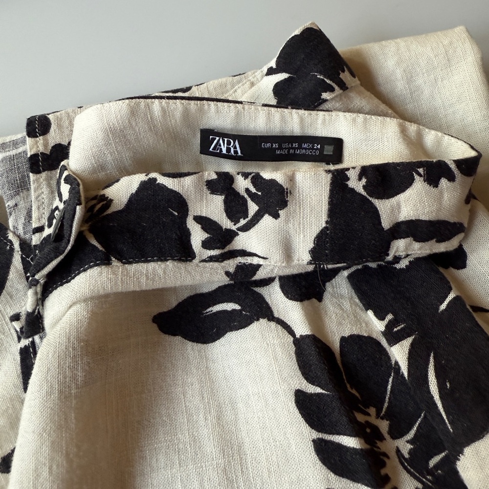 Zara Cream Midi Pencil Skirt with Slit - Picture 3 of 4